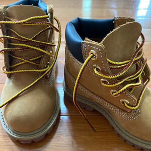 New little kids Timberlands